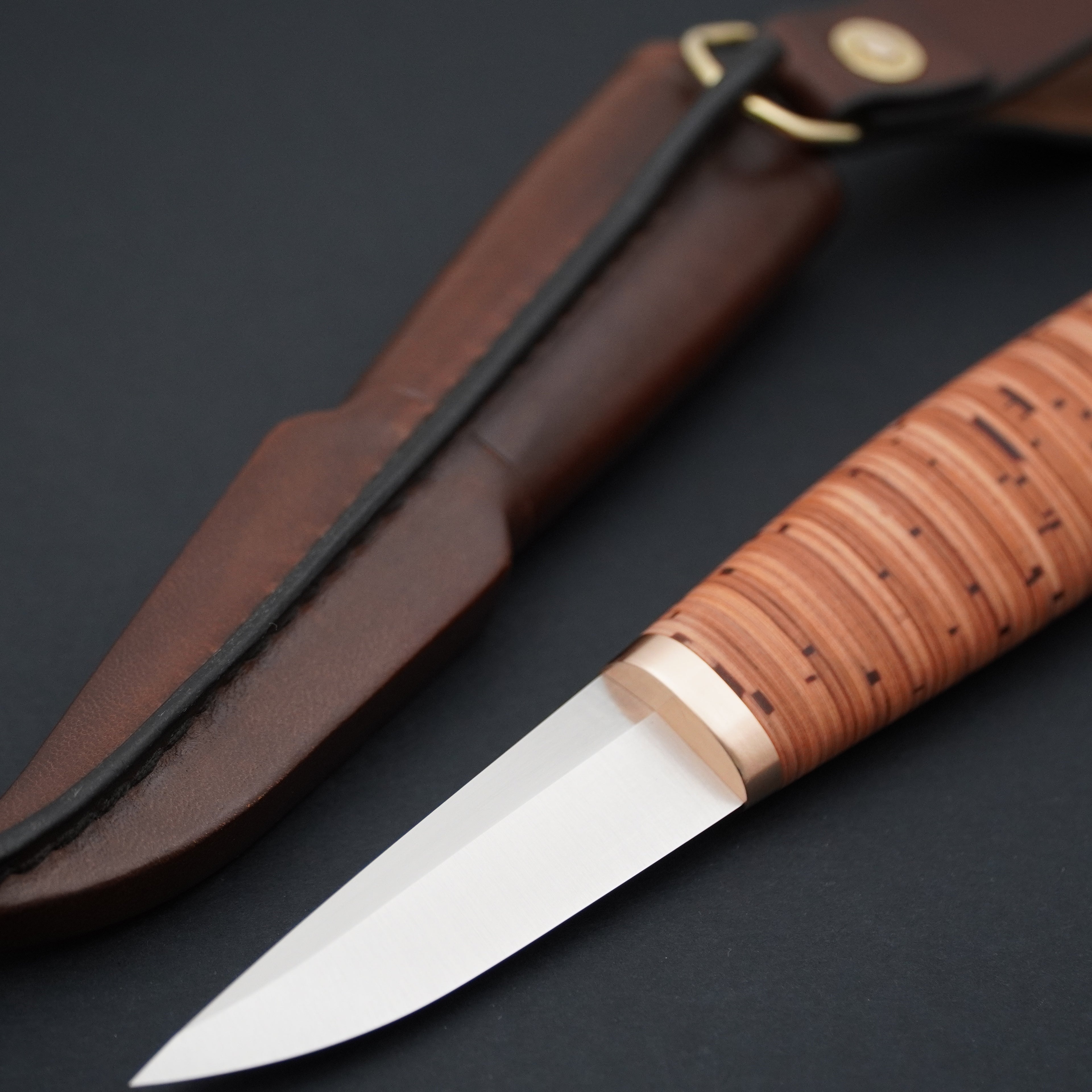 Birch bark puukko, Magnacut