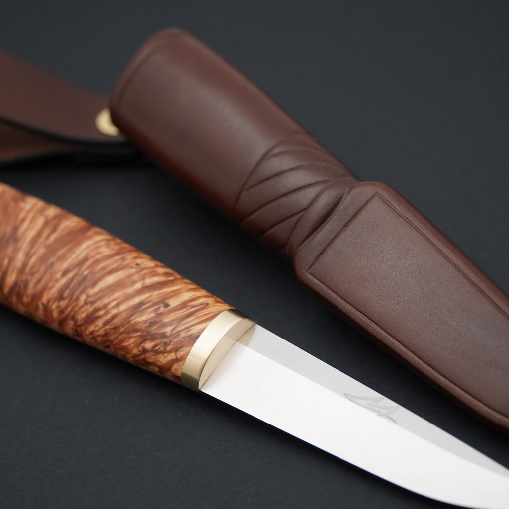 Puukko, Magnacut, stabilized X-cut curly birch