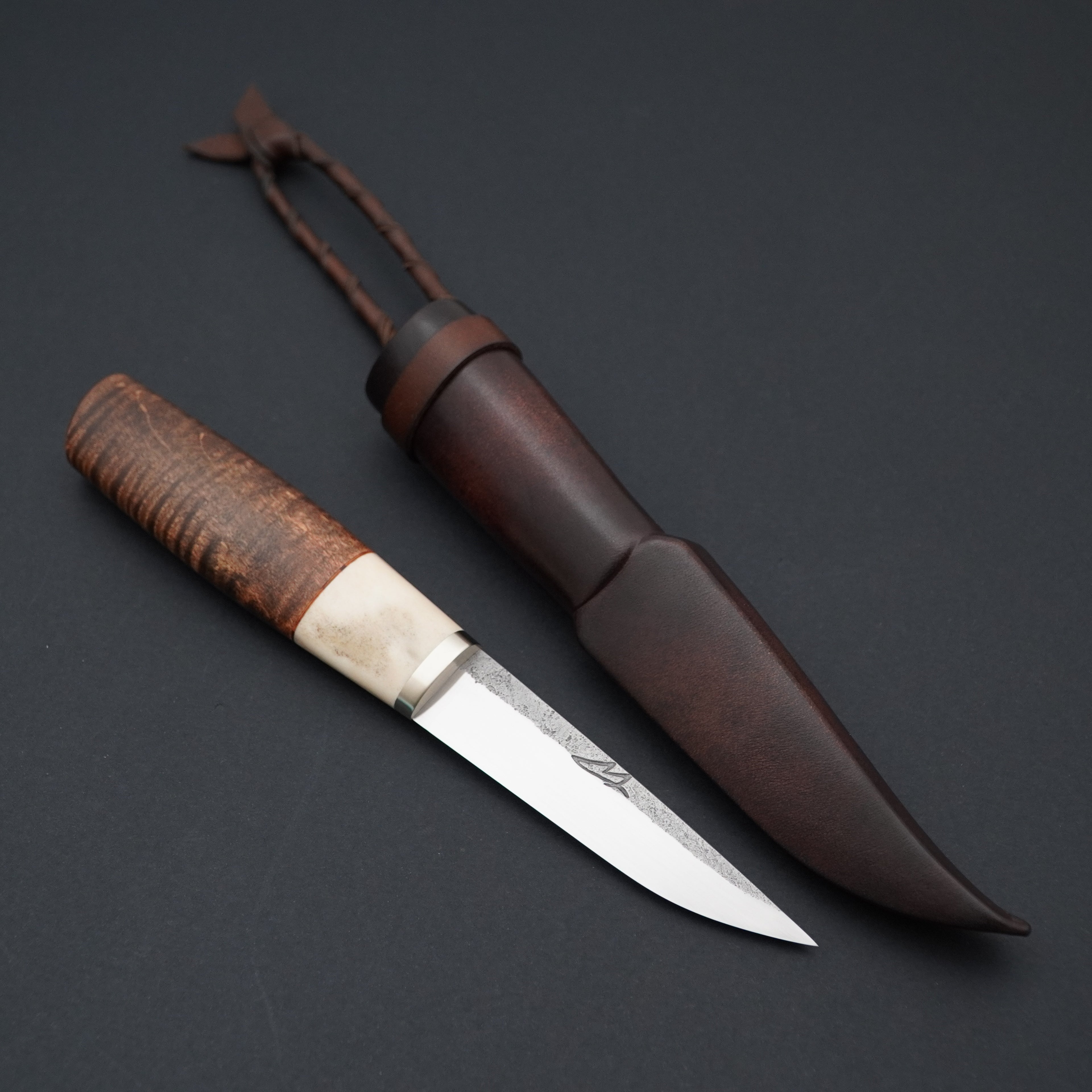 Puukko, sarvi/loimuvaahtera
