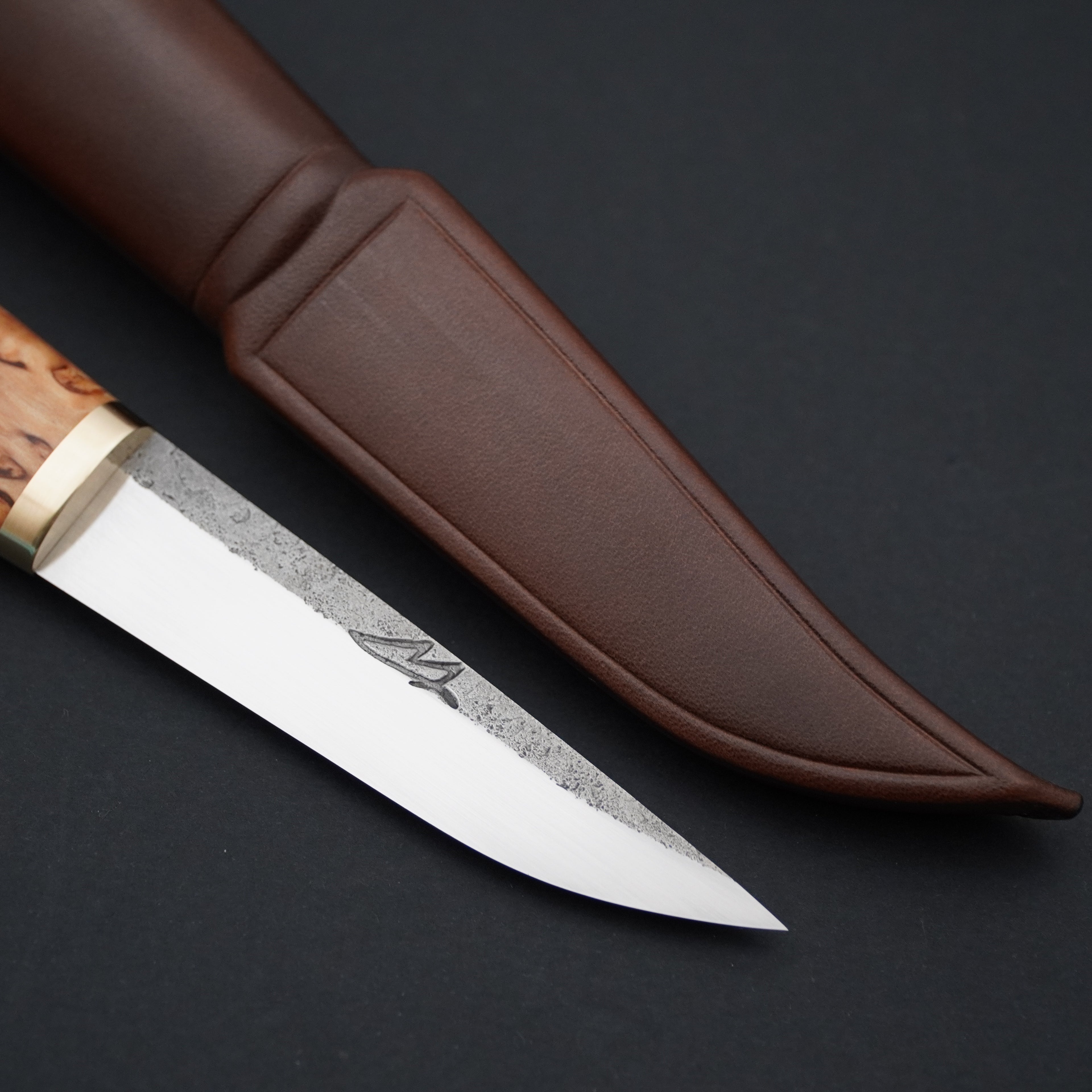 Puukko, stabilized curly birch