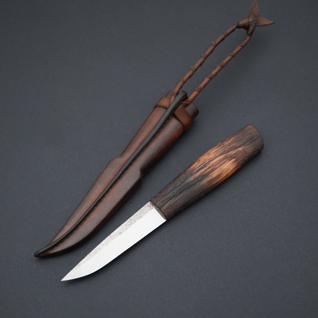 Puukko, poltettu tammi