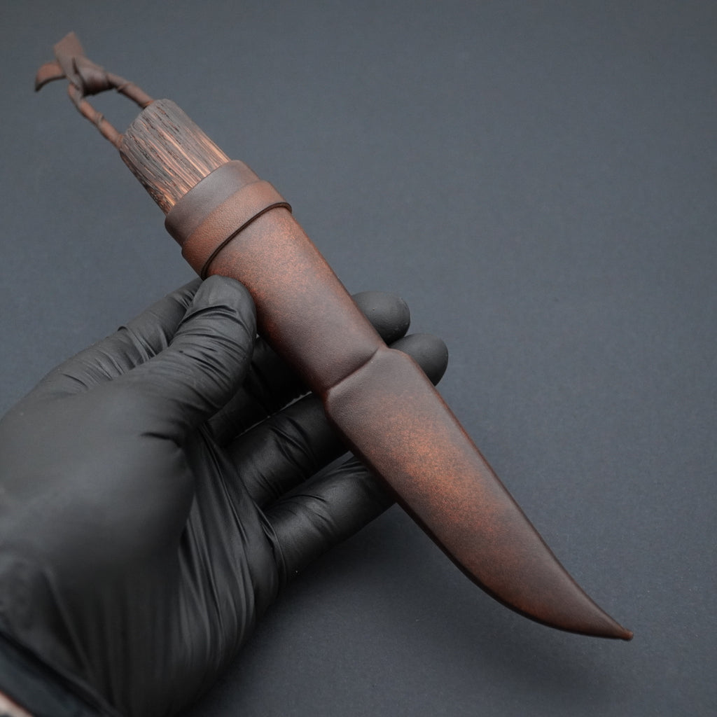 Puukko, poltettu tammi