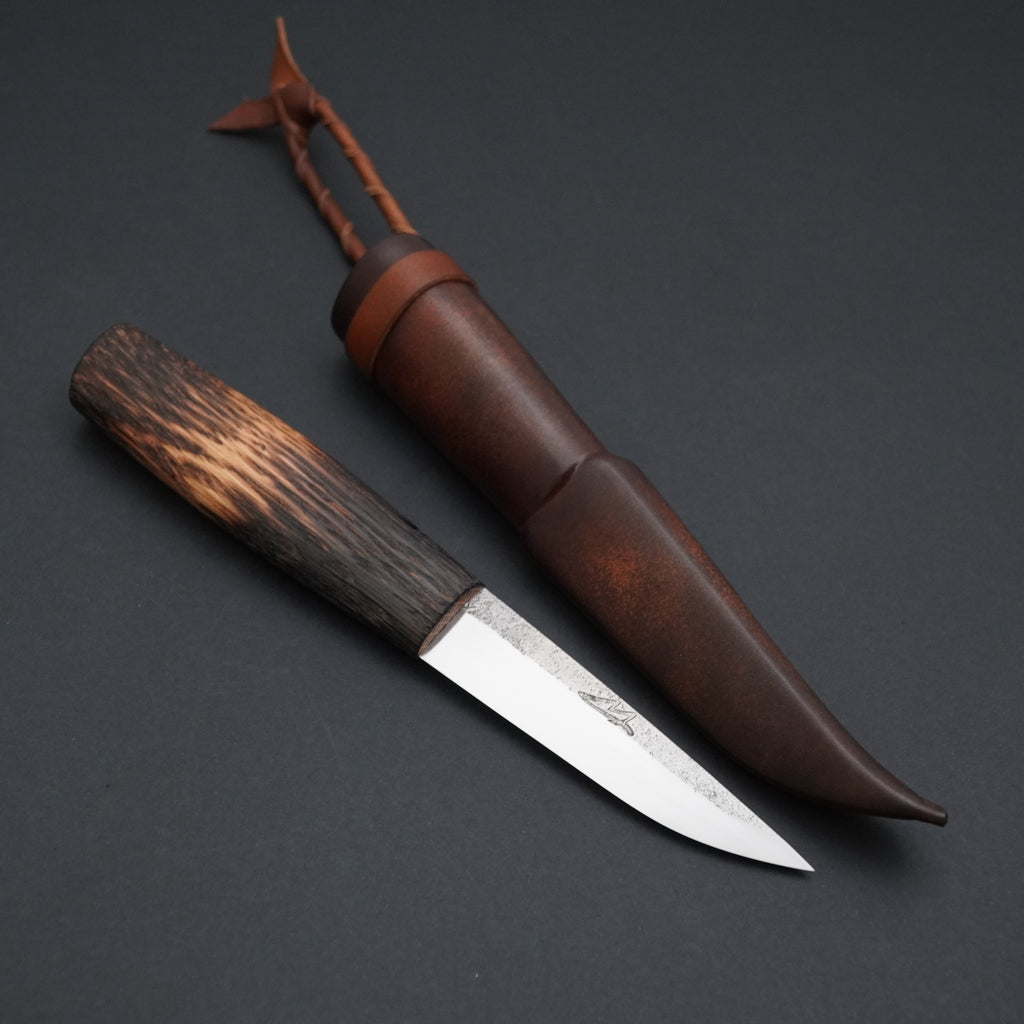 Puukko, poltettu tammi