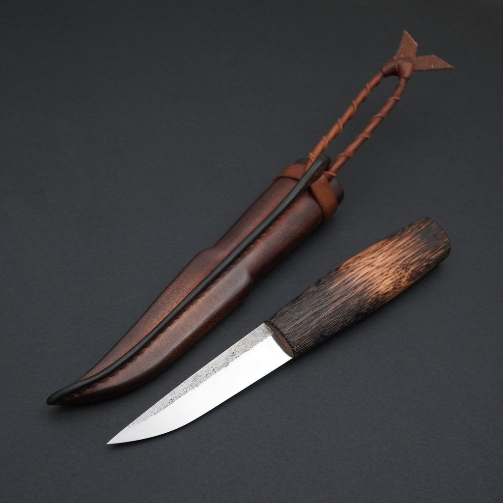 Puukko, poltettu tammi