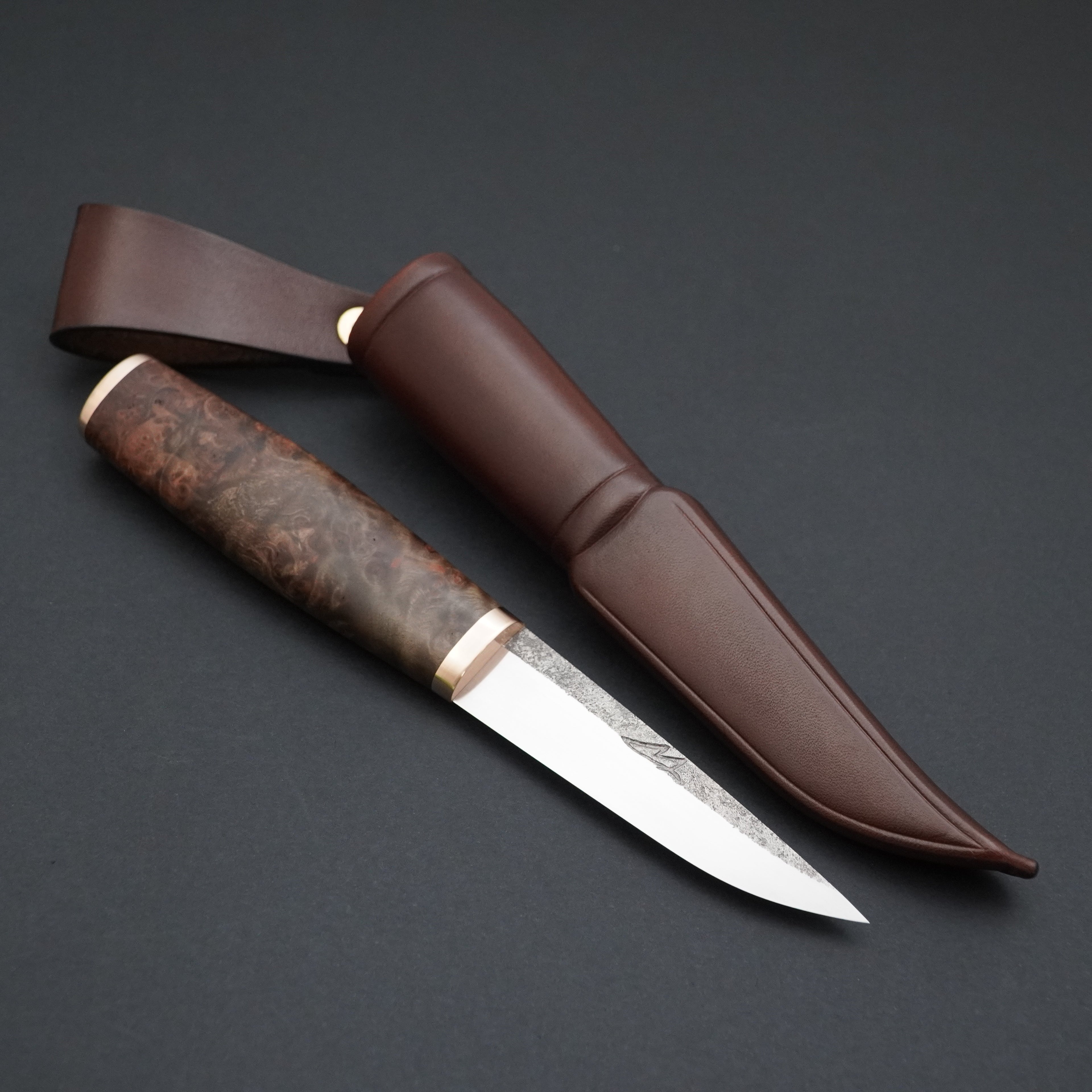 Puukko, stabiloitu vaahteran pahka