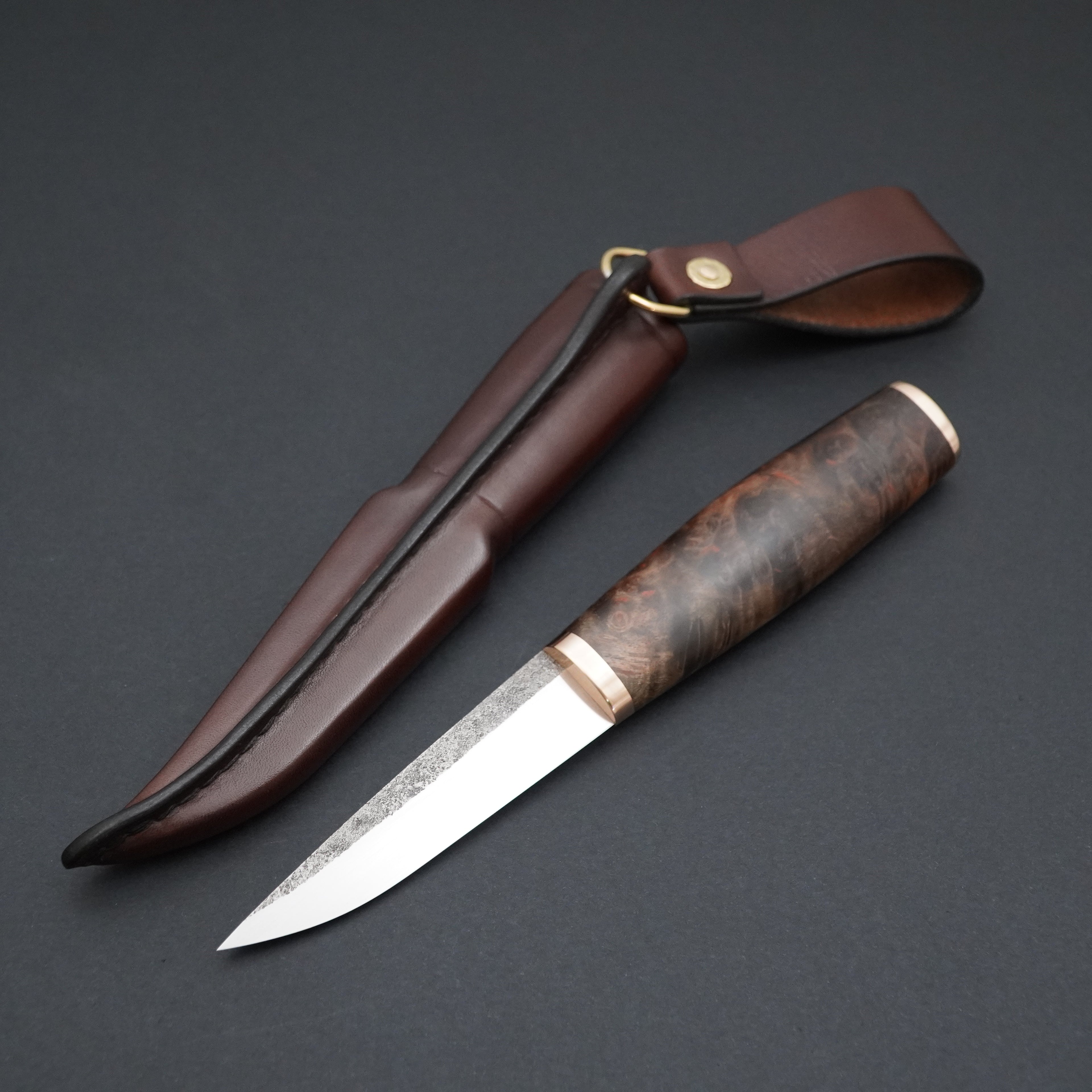 Puukko, stabiloitu vaahteran pahka