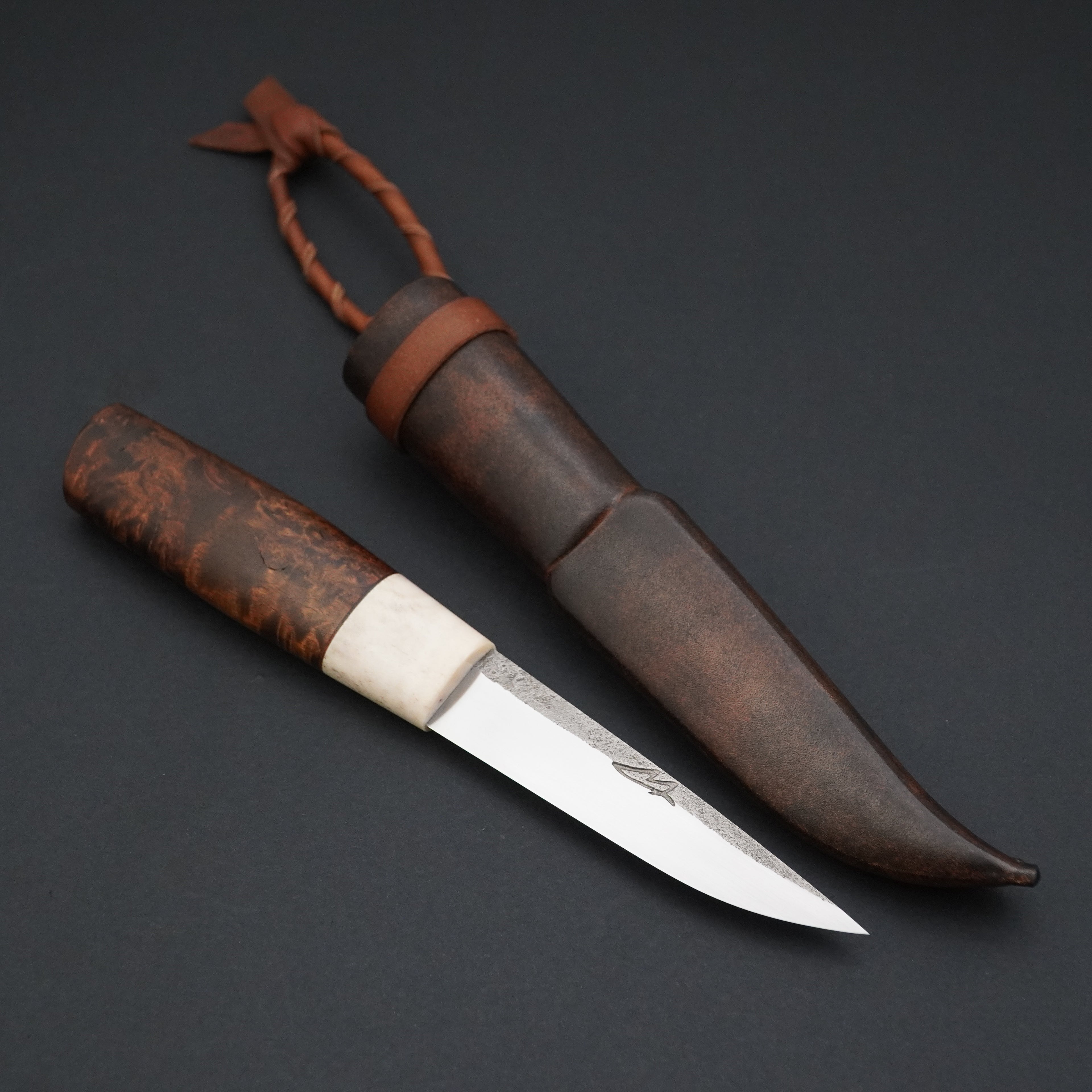 Puukko, hirvensarvi/visakoivu