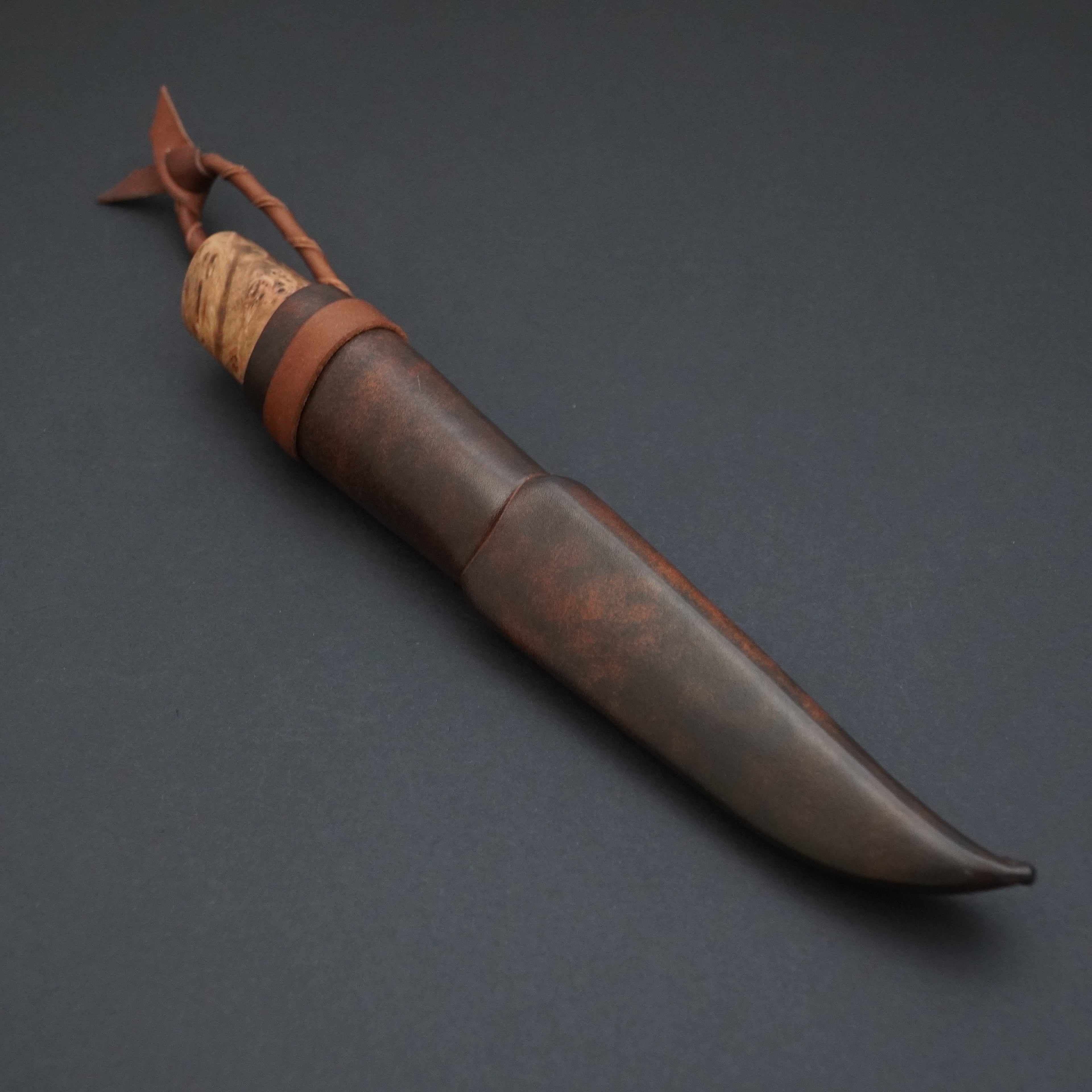 Puukko, elforyn/lehmuksen juuripahka