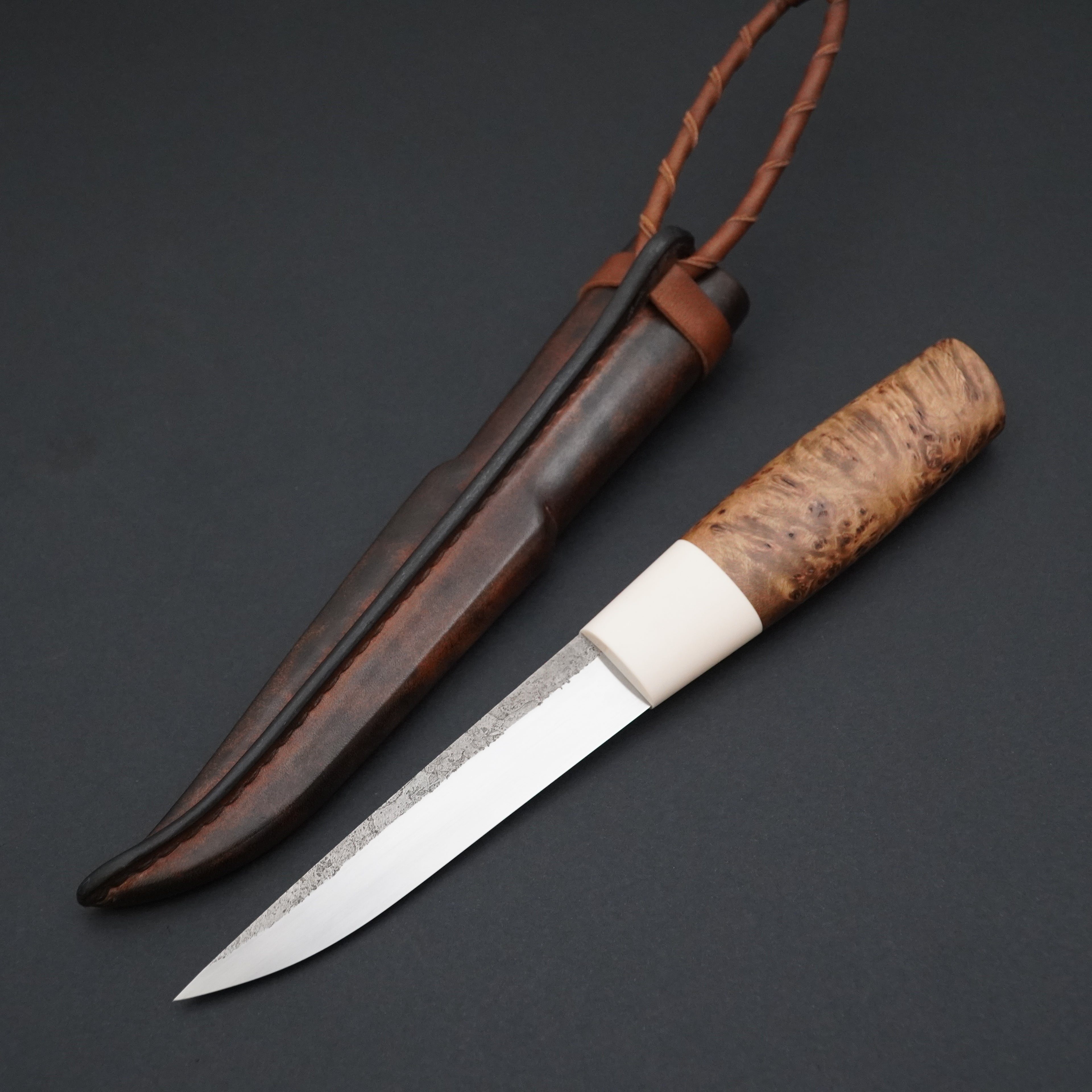 Puukko, elforyn/lehmuksen juuripahka