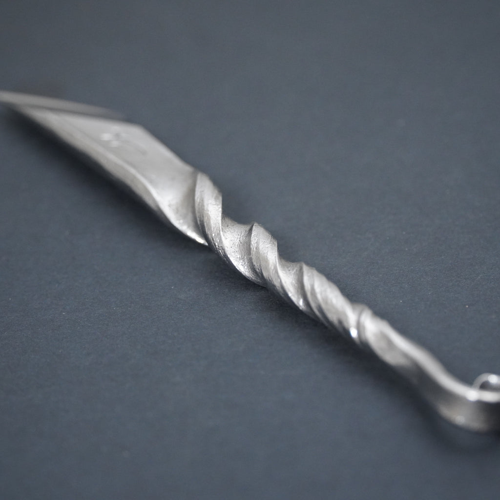 Kiridashi, oikeakätinen