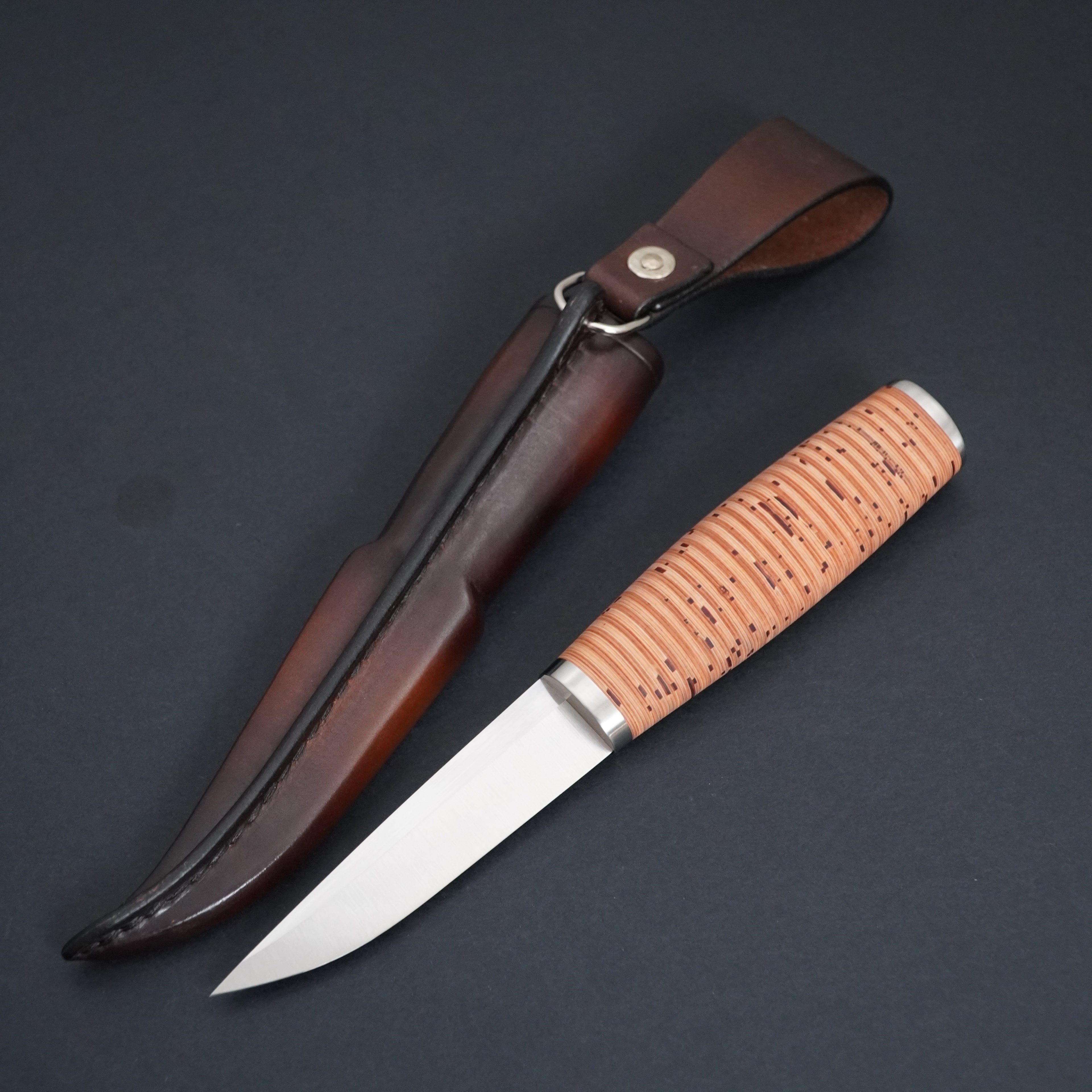 Birch bark puukko, Magnacut