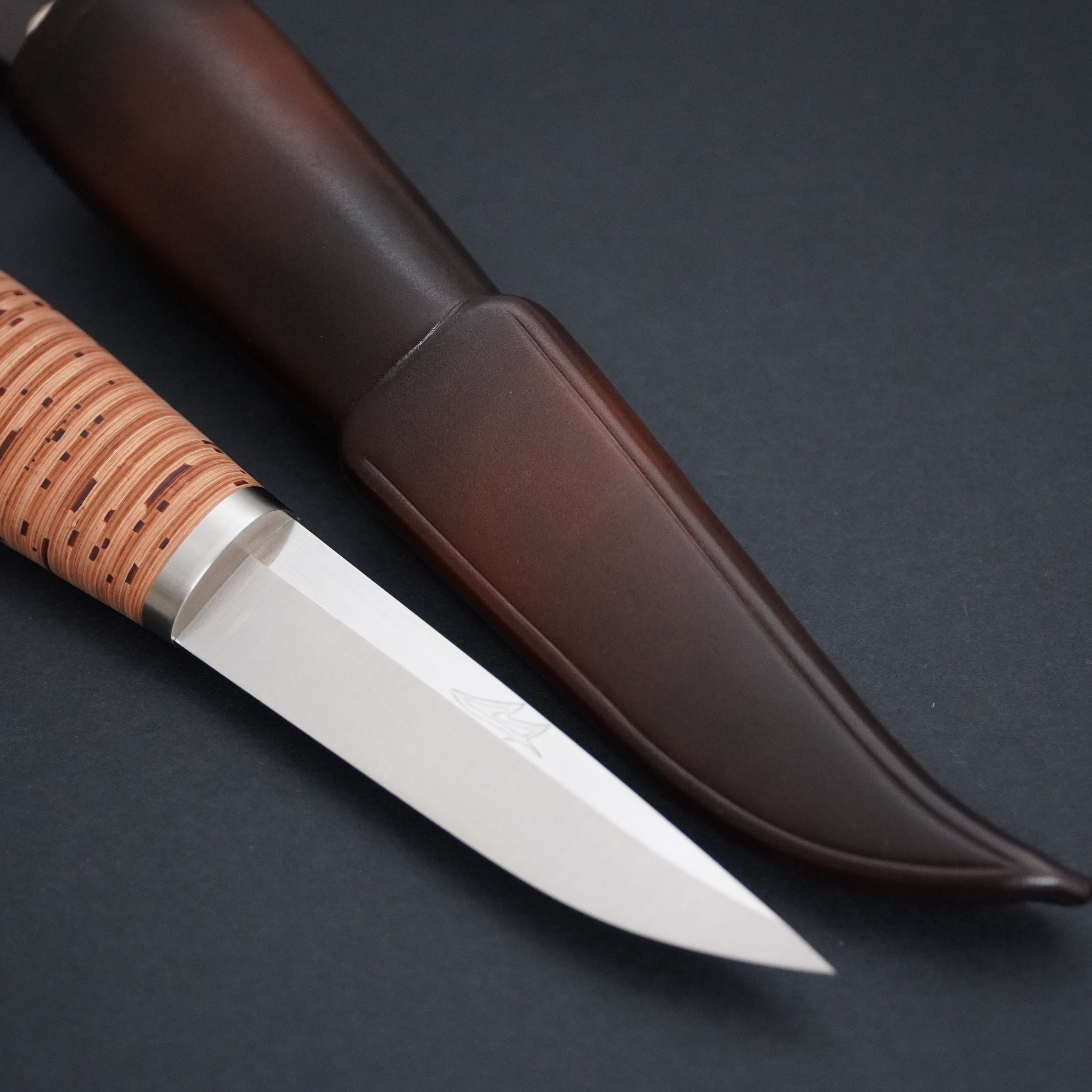 Birch bark puukko, Magnacut