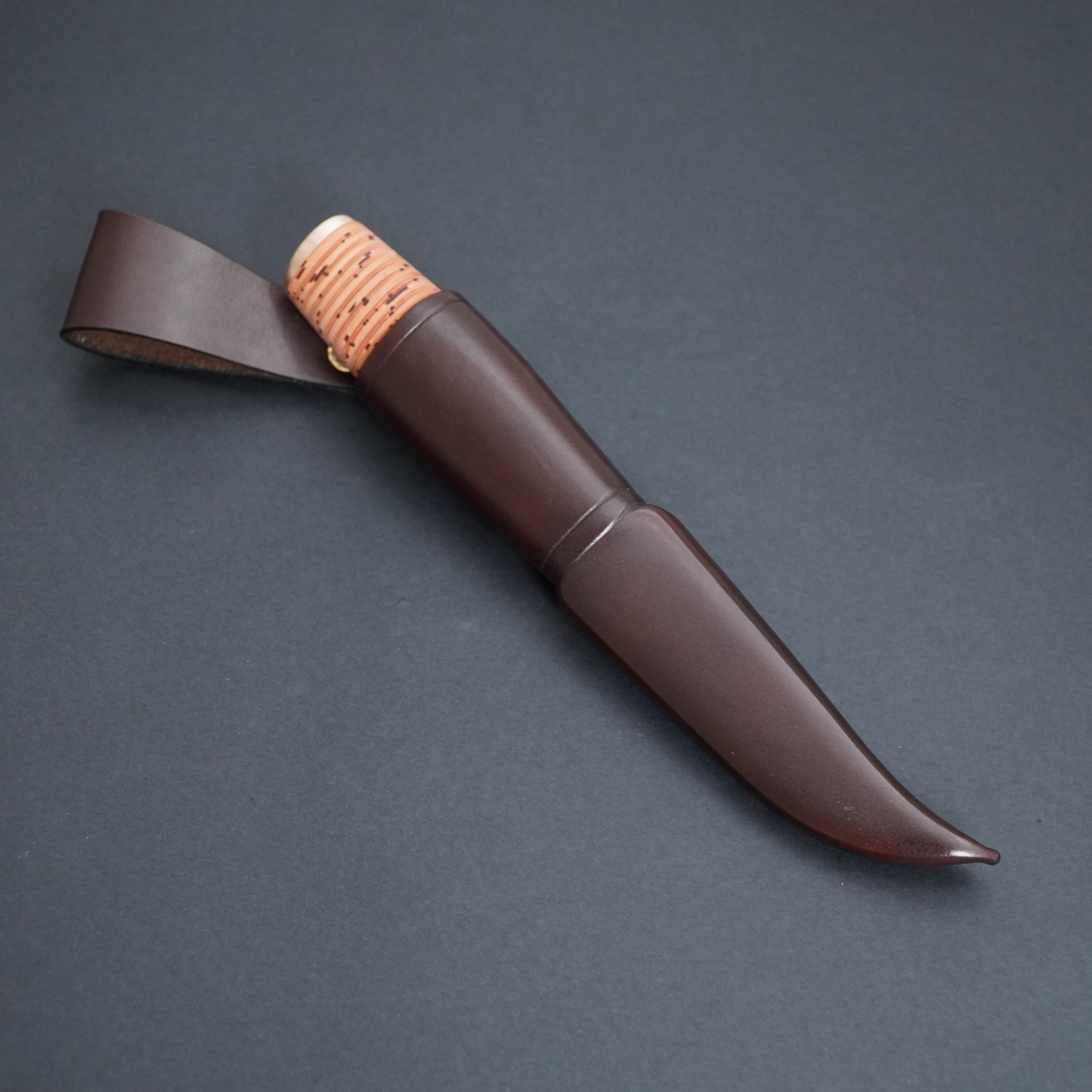 Birch bark puukko, Magnacut