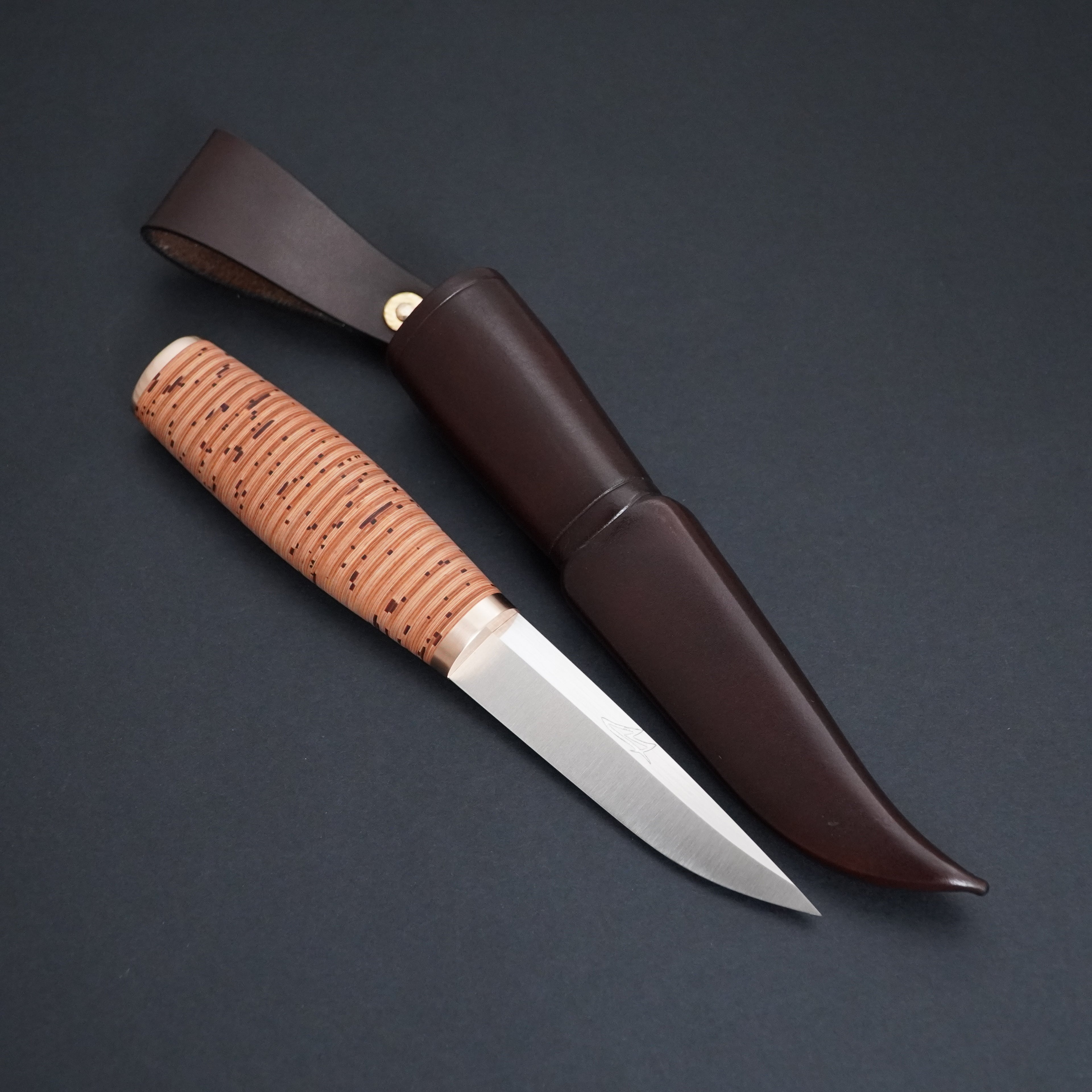 Birch bark puukko, Magnacut