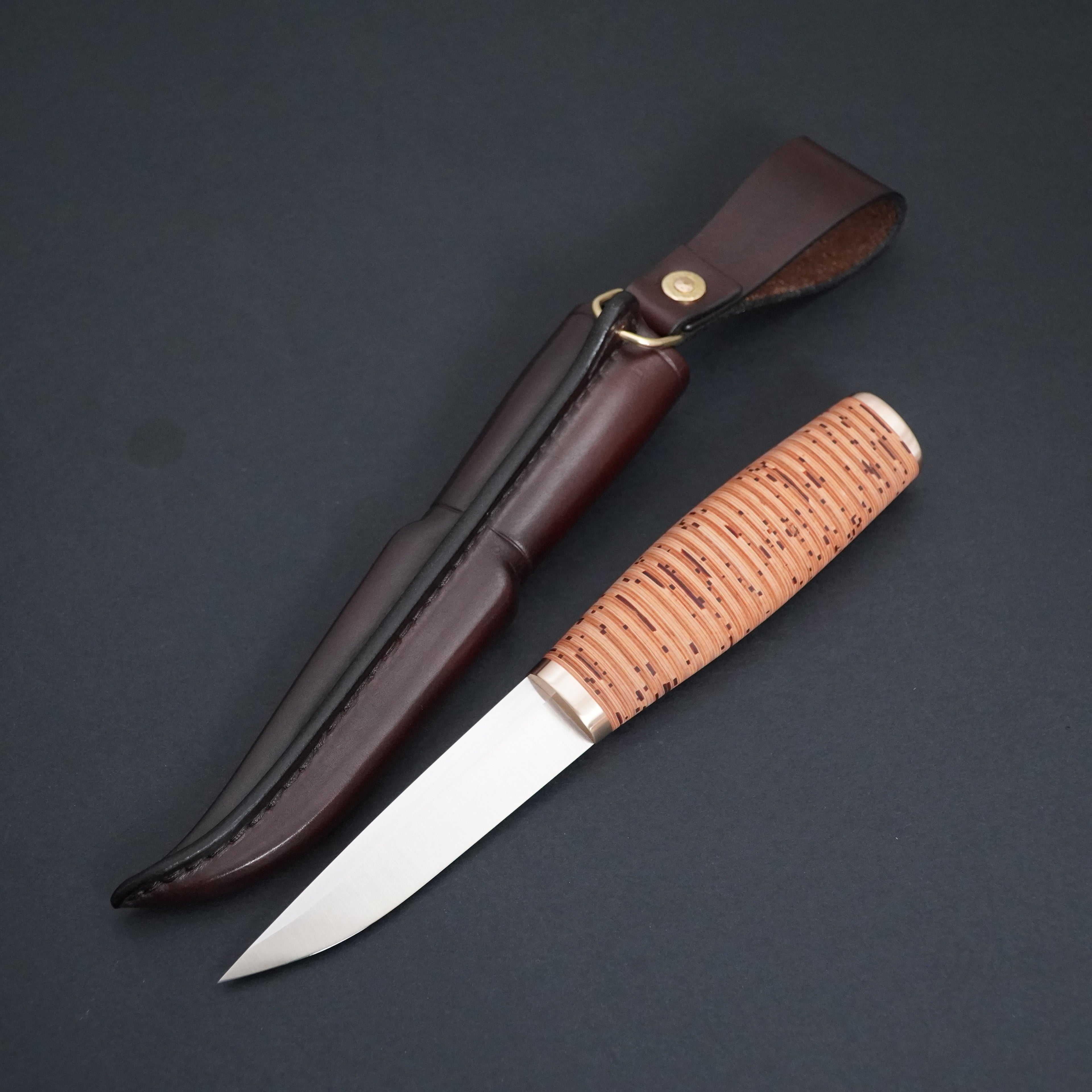 Birch bark puukko, Magnacut