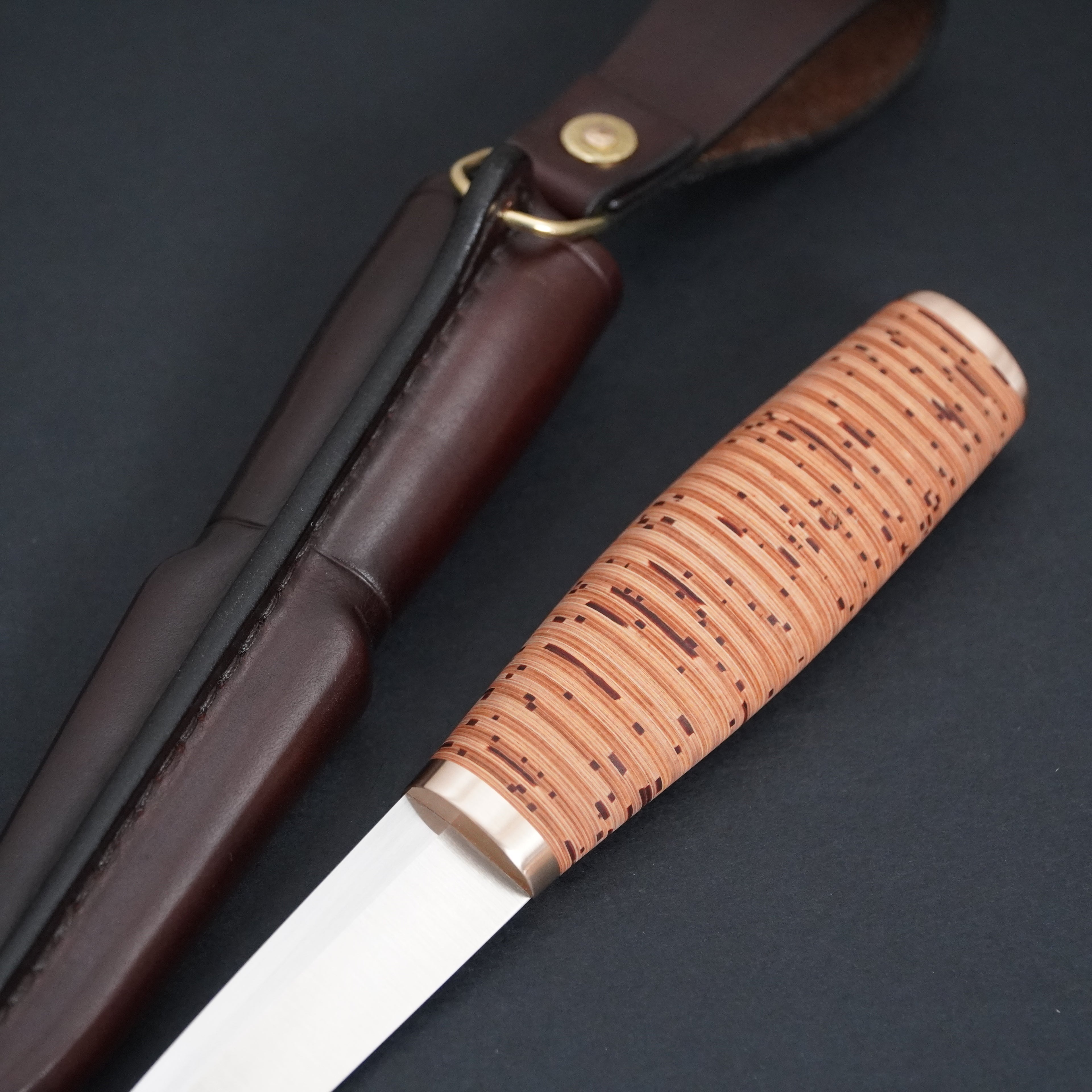 Birch bark puukko, Magnacut