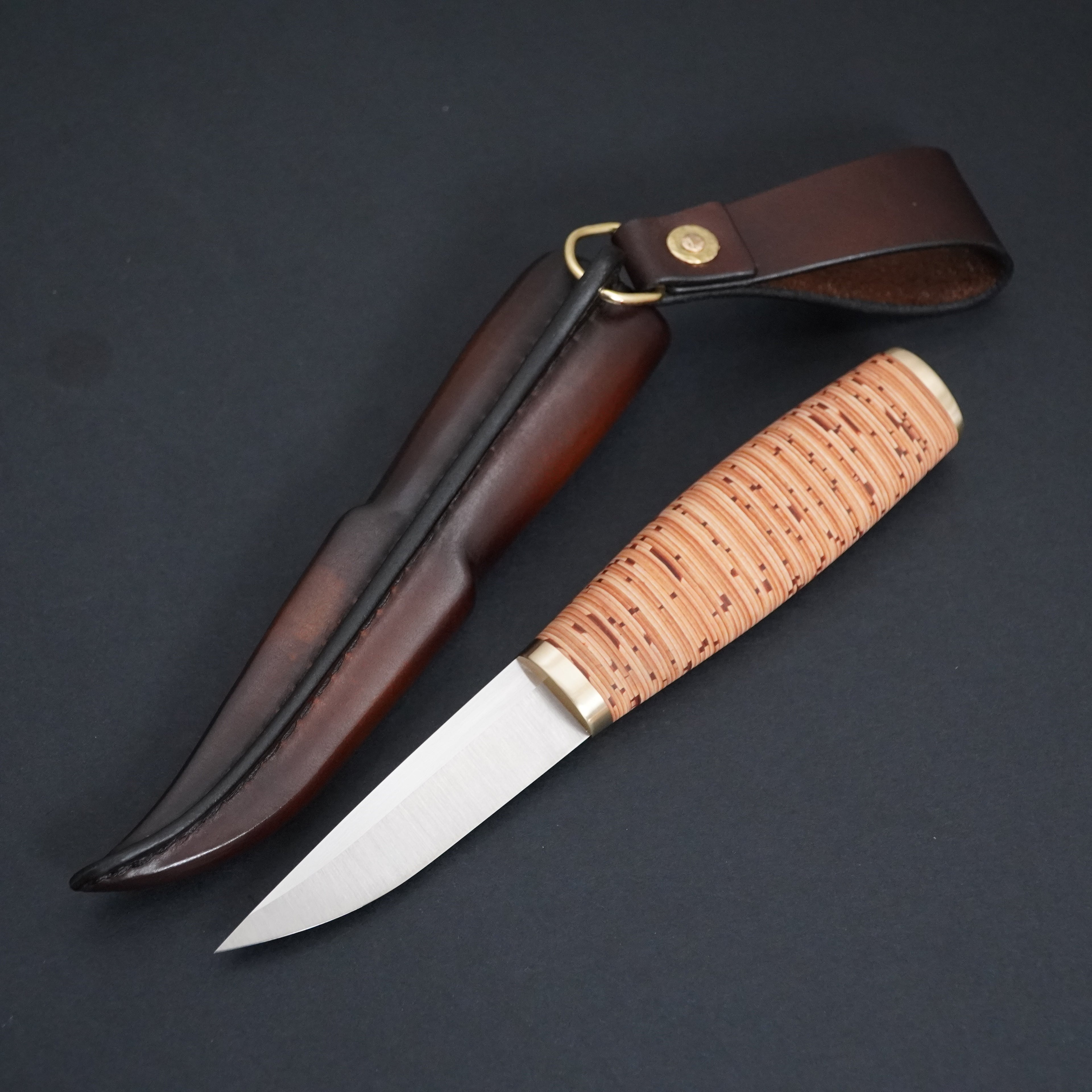 Birch bark puukko, Magnacut