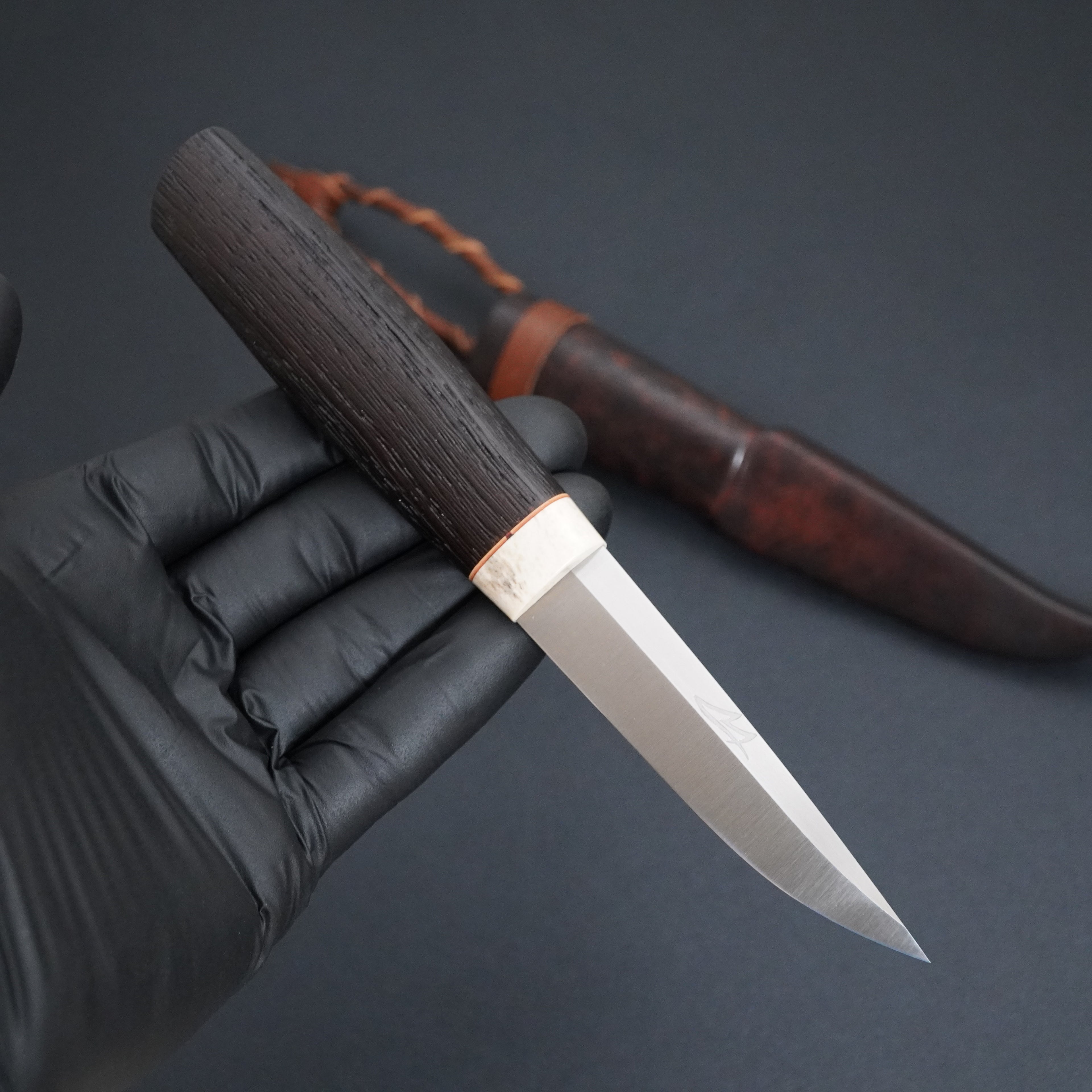Magnacut puukko, moose antler/ brushed wenge