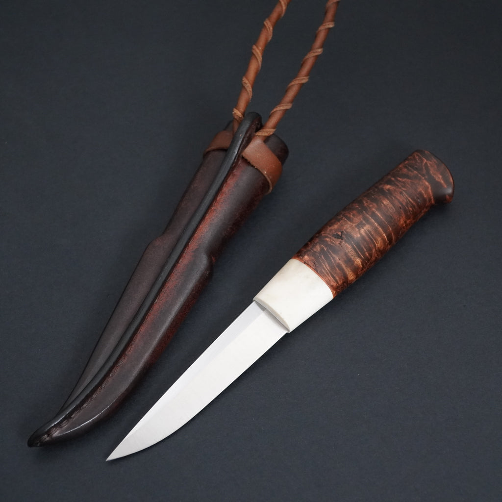 Magnacut puukko, moose antler/curly birch