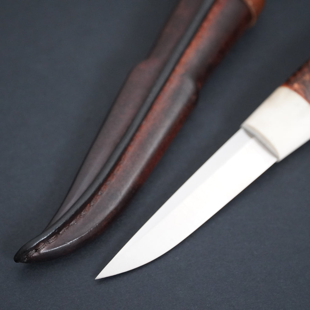 Magnacut puukko, moose antler/curly birch