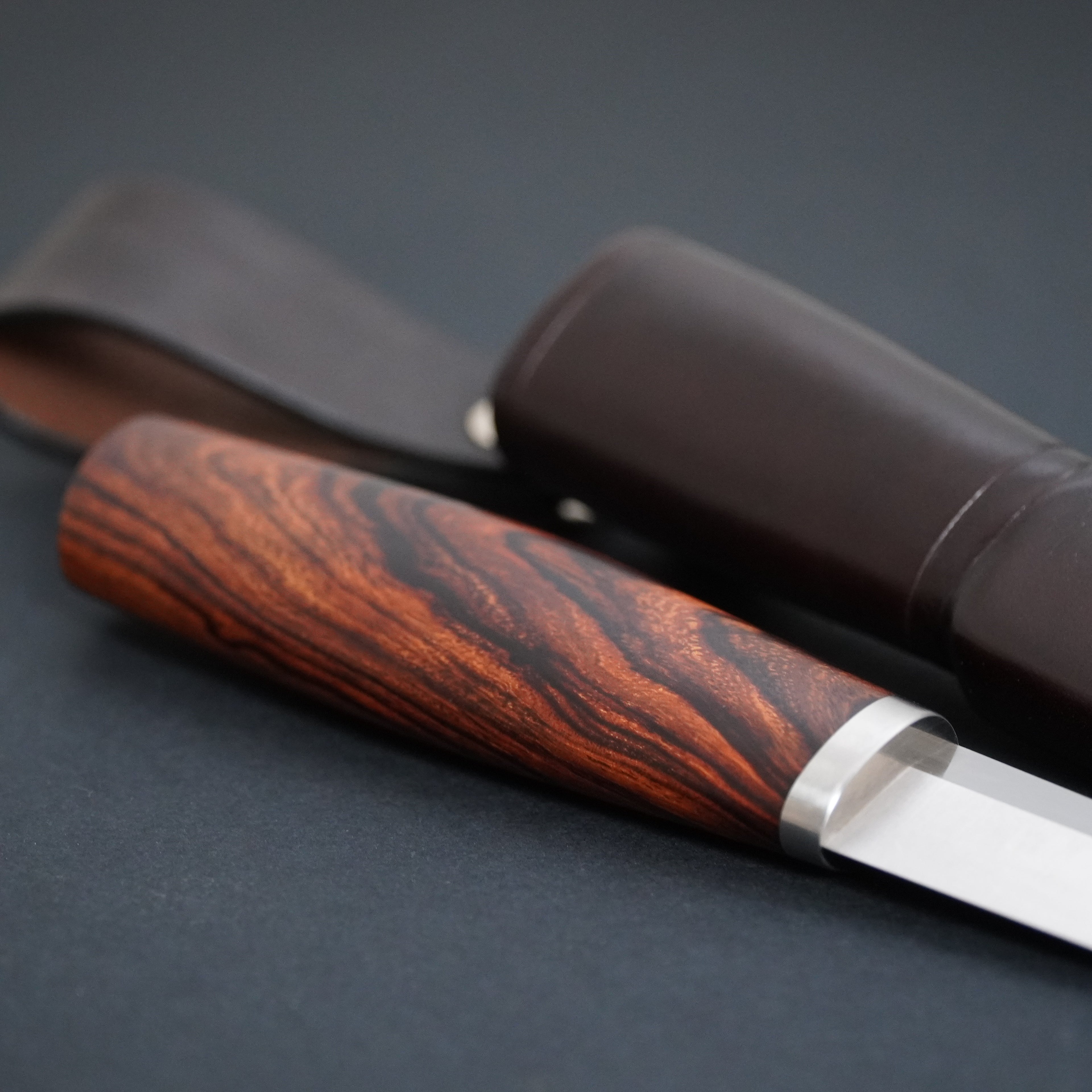 Magnacut puukko, ironwood